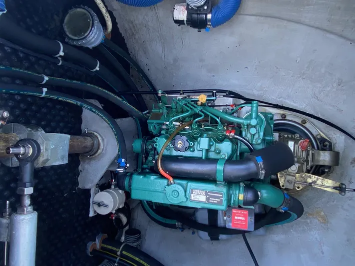 Wandering Souls Yacht Photos Pics 