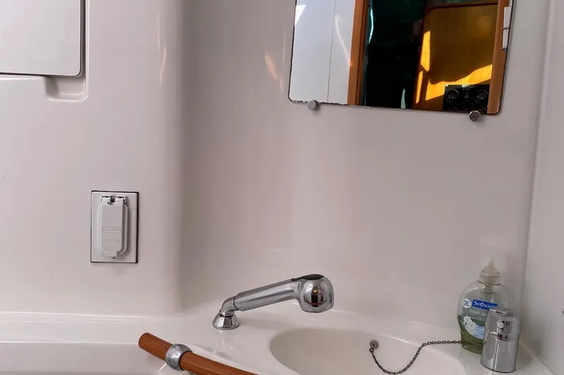 Wandering Souls Yacht Photos Pics 