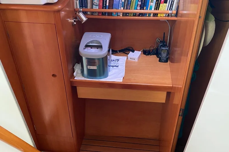 Wandering Souls Yacht Photos Pics 