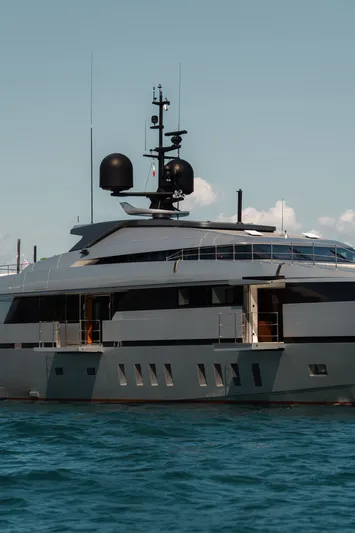 40 Alloy Yacht Photos Pics 