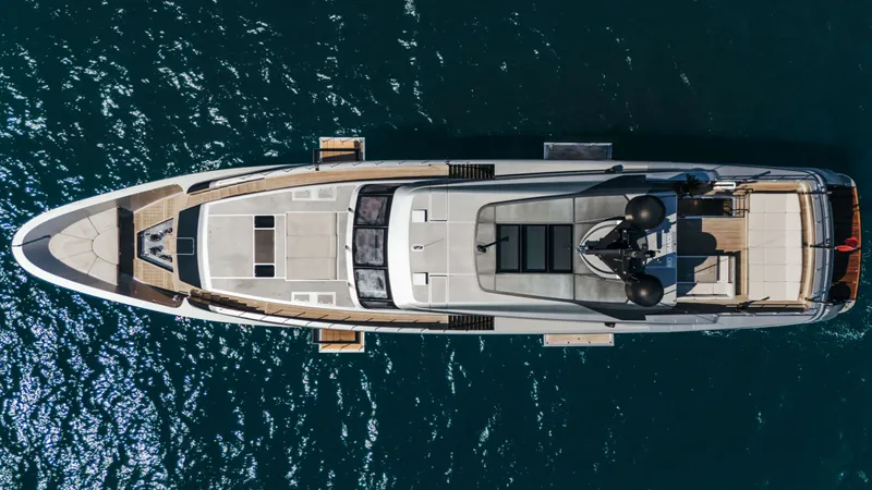 40 Alloy Yacht Photos Pics 