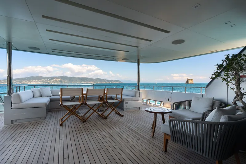 40 Alloy Yacht Photos Pics 