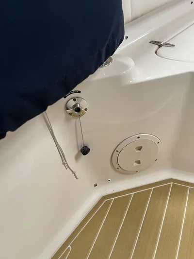  Yacht Photos Pics 2018 Grady-White Canyon 336 boat interior with deck and control panel.