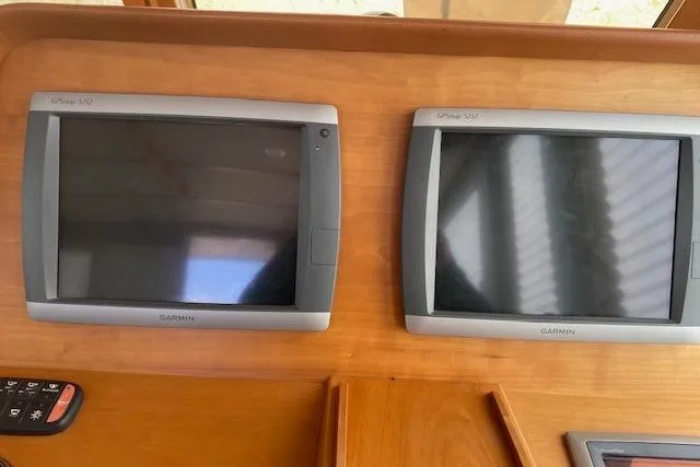  Yacht Photos Pics Dual Garmin displays on 2010 Sabre 38 Express boat dashboard.