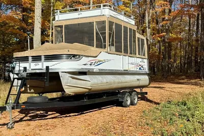 2011 Crest CST Pontoon