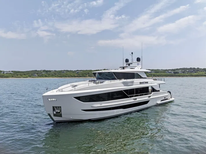 Rock Stars Yacht Photos Pics 