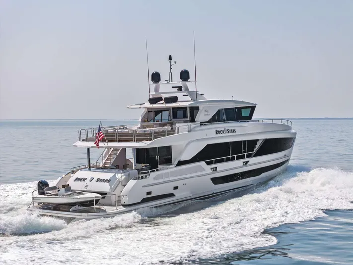 Rock Stars Yacht Photos Pics 