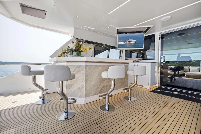 Rock Stars Yacht Photos Pics 