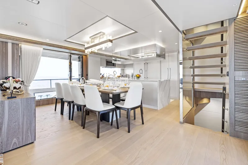 Rock Stars Yacht Photos Pics 