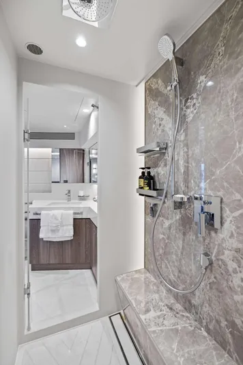 Rock Stars Yacht Photos Pics 