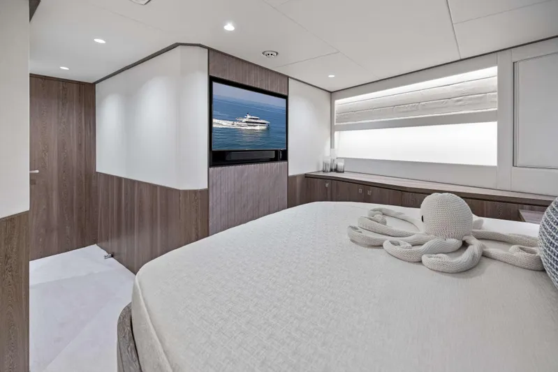 Rock Stars Yacht Photos Pics 