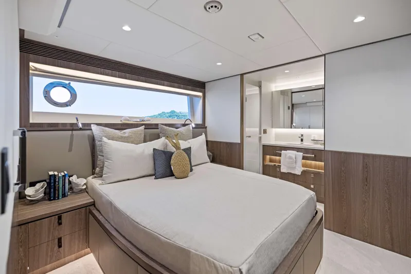 Rock Stars Yacht Photos Pics 