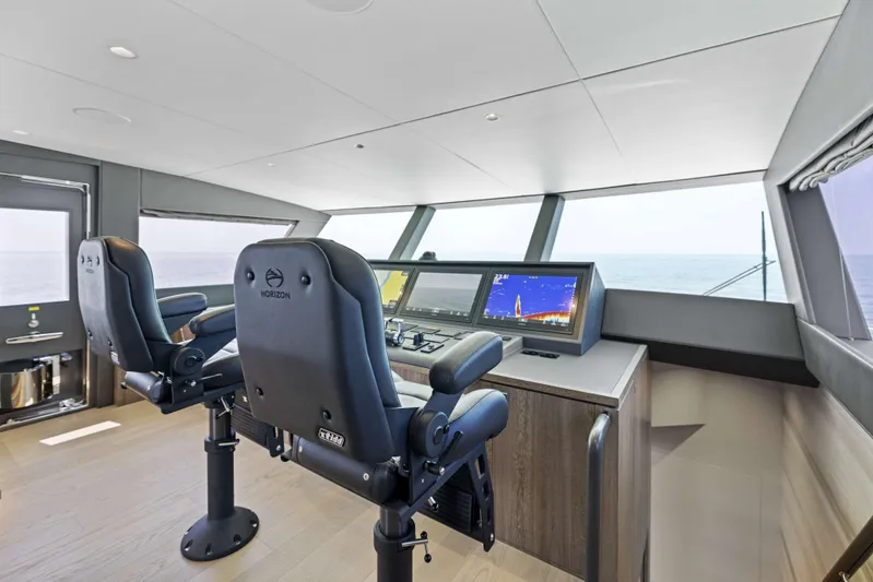 Rock Stars Yacht Photos Pics 