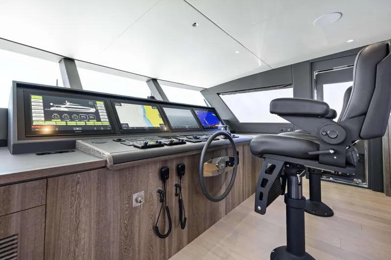 Rock Stars Yacht Photos Pics 