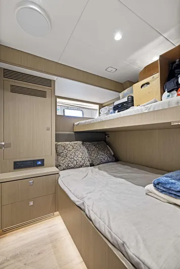 Rock Stars Yacht Photos Pics 