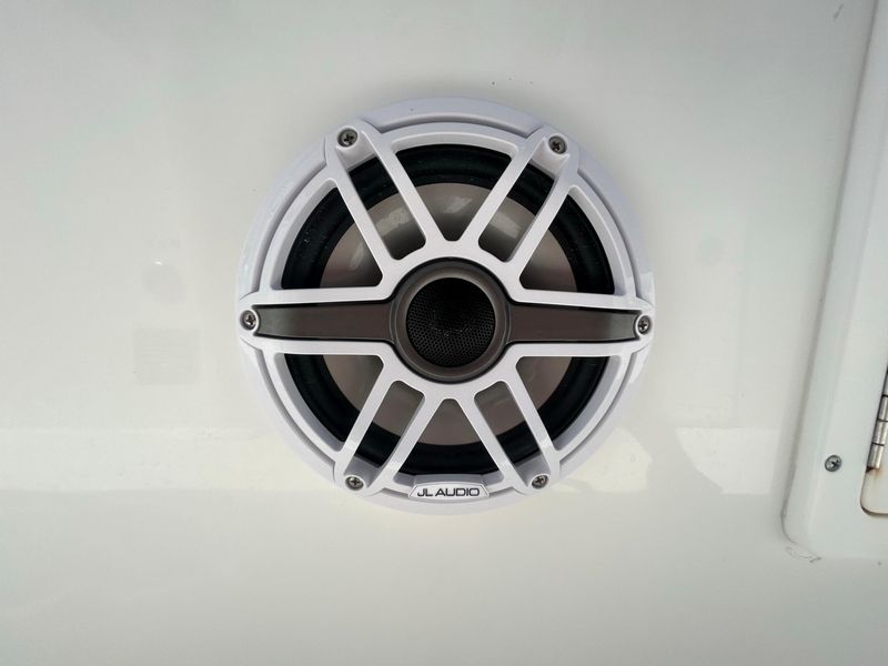 2016 Sea Hunt GAMEFISH