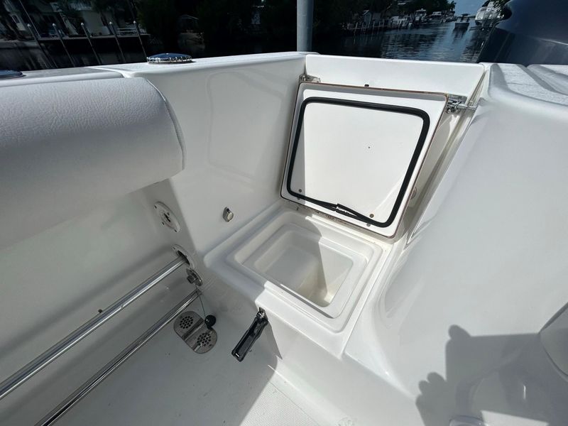 2016 Sea Hunt GAMEFISH