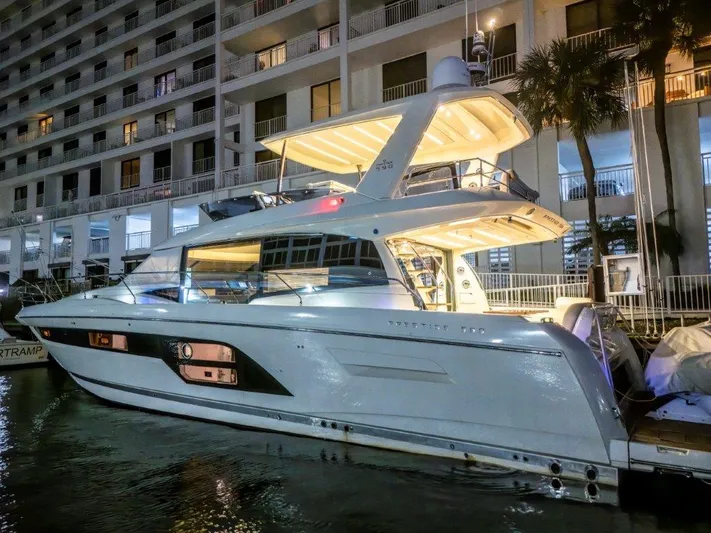 59' 2020 Prestige 590 Flybridge Yacht Photos Pics 