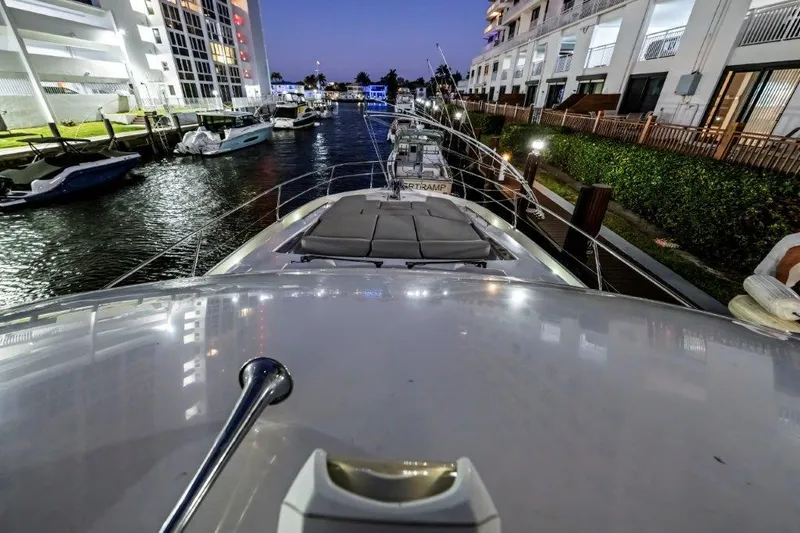 59' 2020 Prestige 590 Flybridge Yacht Photos Pics 