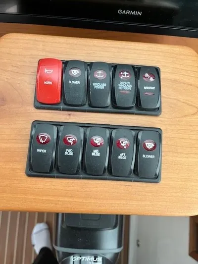 Jacfalcon Yacht Photos Pics 