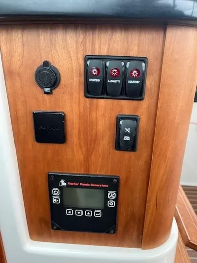 Jacfalcon Yacht Photos Pics 