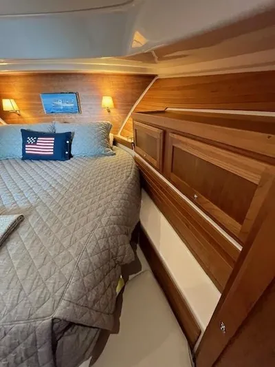 Jacfalcon Yacht Photos Pics 