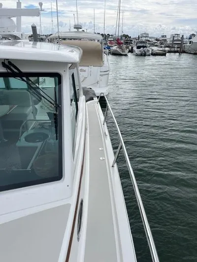 Jacfalcon Yacht Photos Pics 