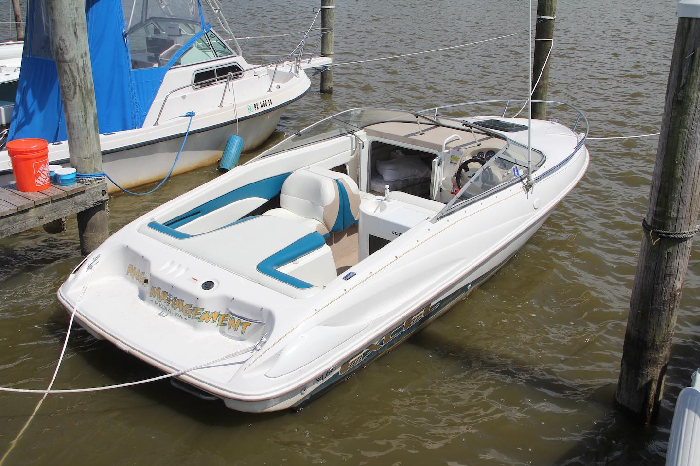 1997 Wellcraft Excell