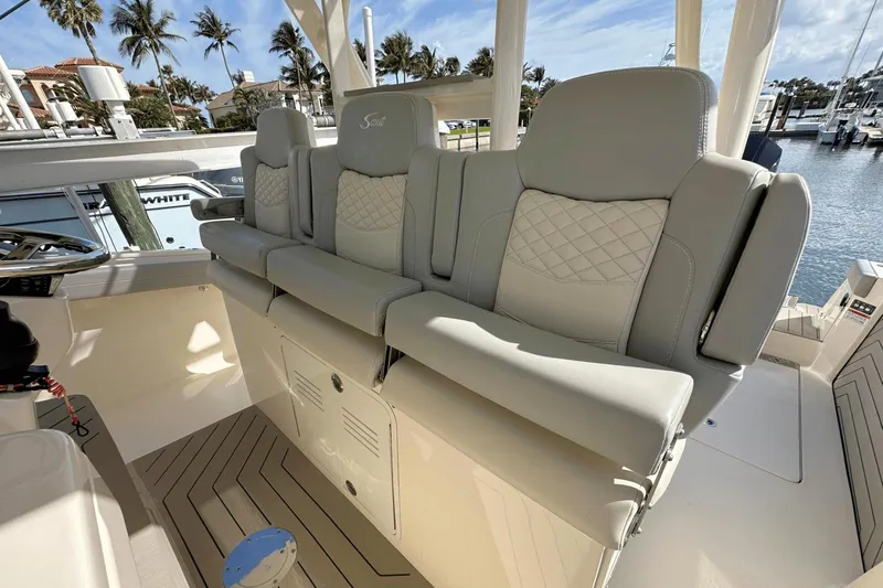 Irrigator Yacht Photos Pics 