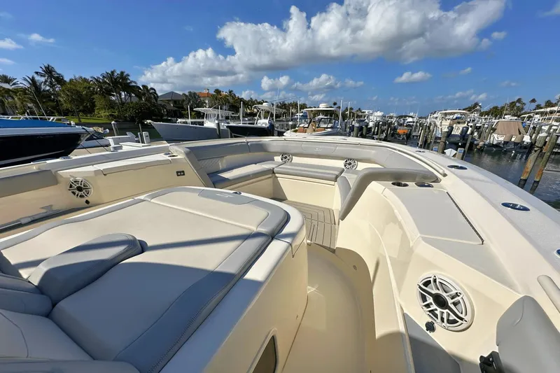 Irrigator Yacht Photos Pics 