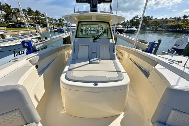 Irrigator Yacht Photos Pics 