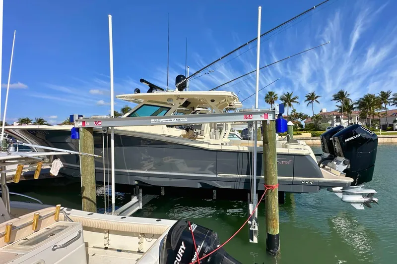 Irrigator Yacht Photos Pics 