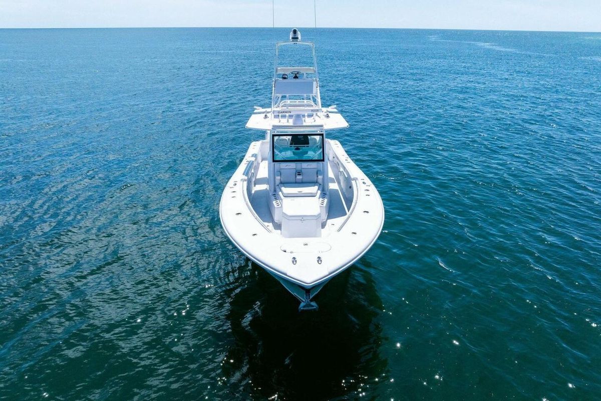 2017 Yellowfin 42 
