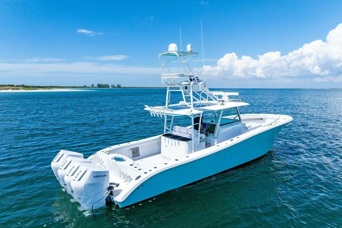 2017 Yellowfin 42 