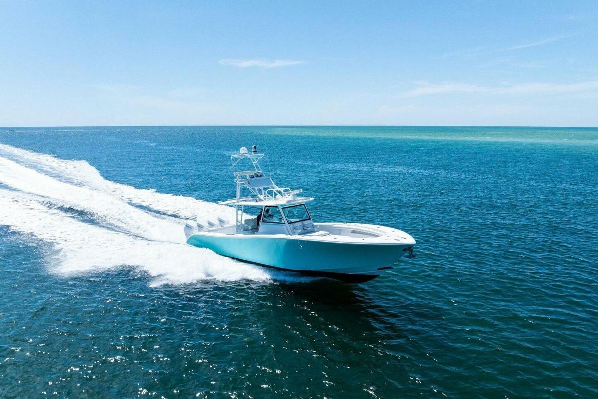 2017 Yellowfin 42 