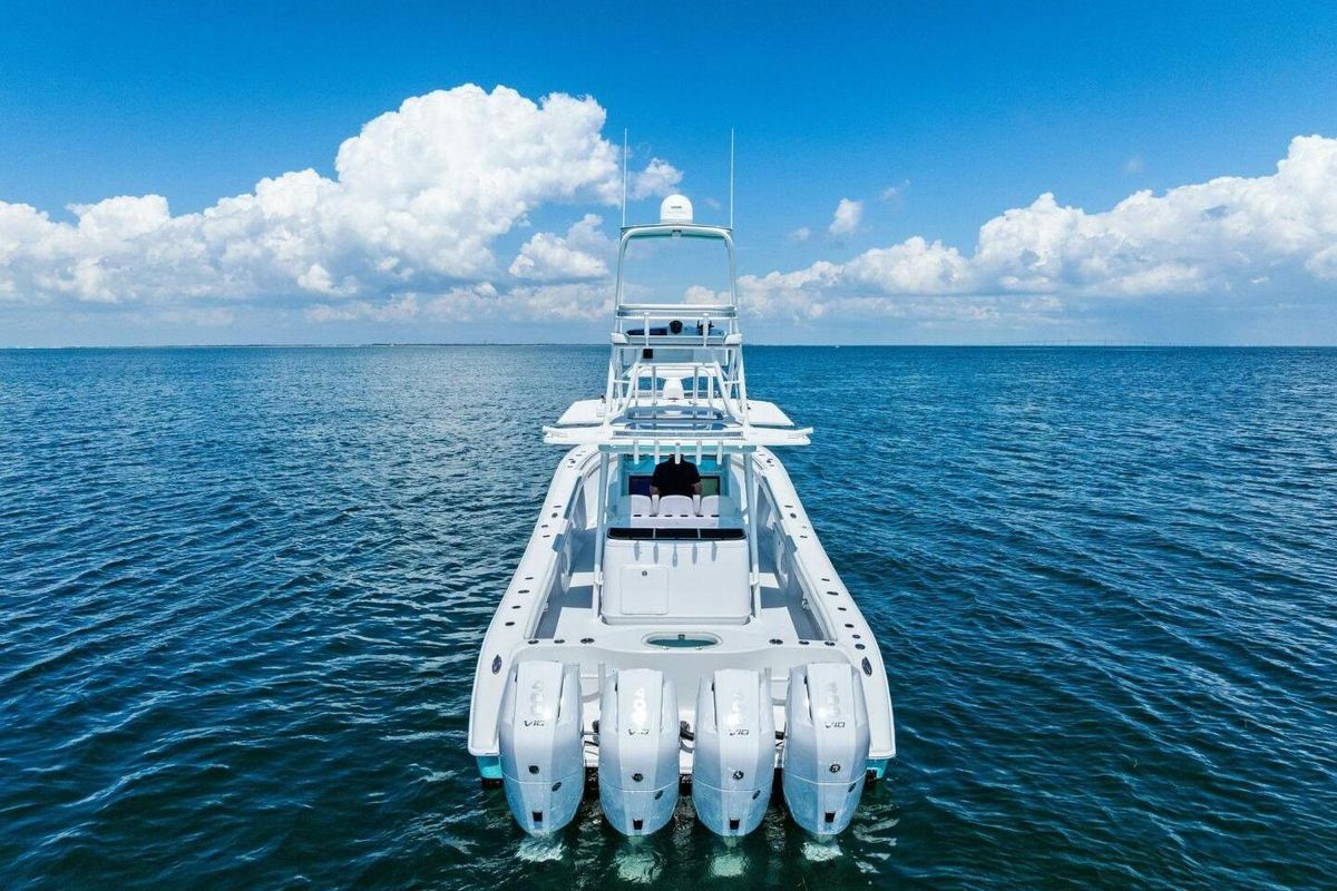 2017 Yellowfin 42 
