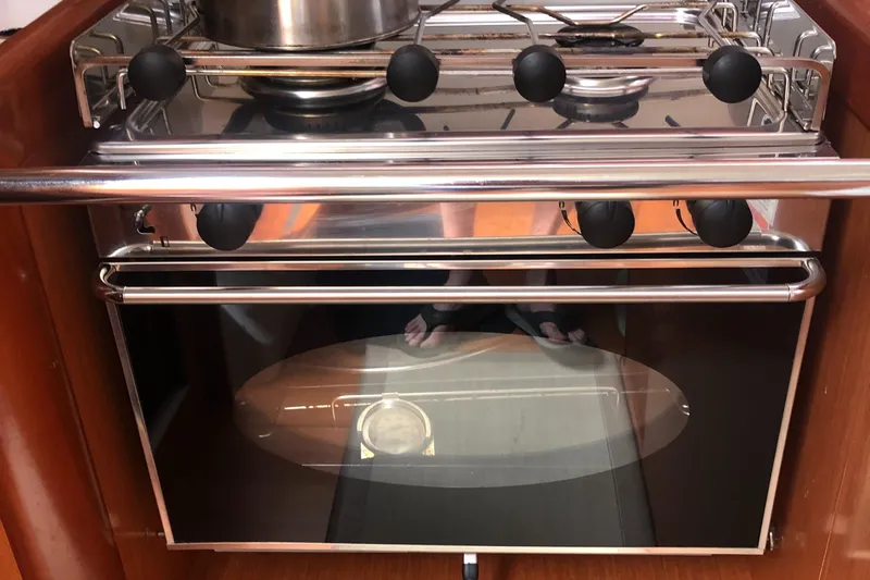 Alauva Yacht Photos Pics 