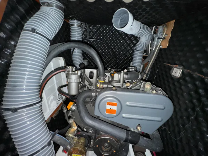 Alauva Yacht Photos Pics 