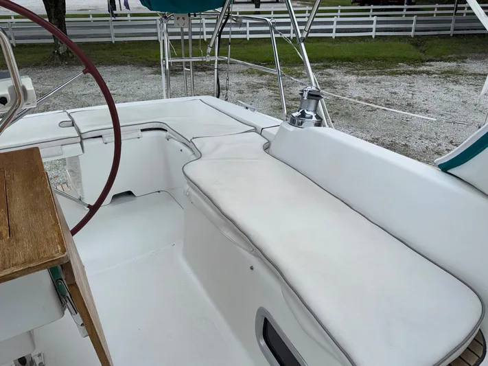 Alauva Yacht Photos Pics 