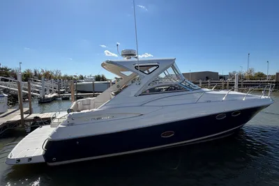 Regal 3760 Commodore