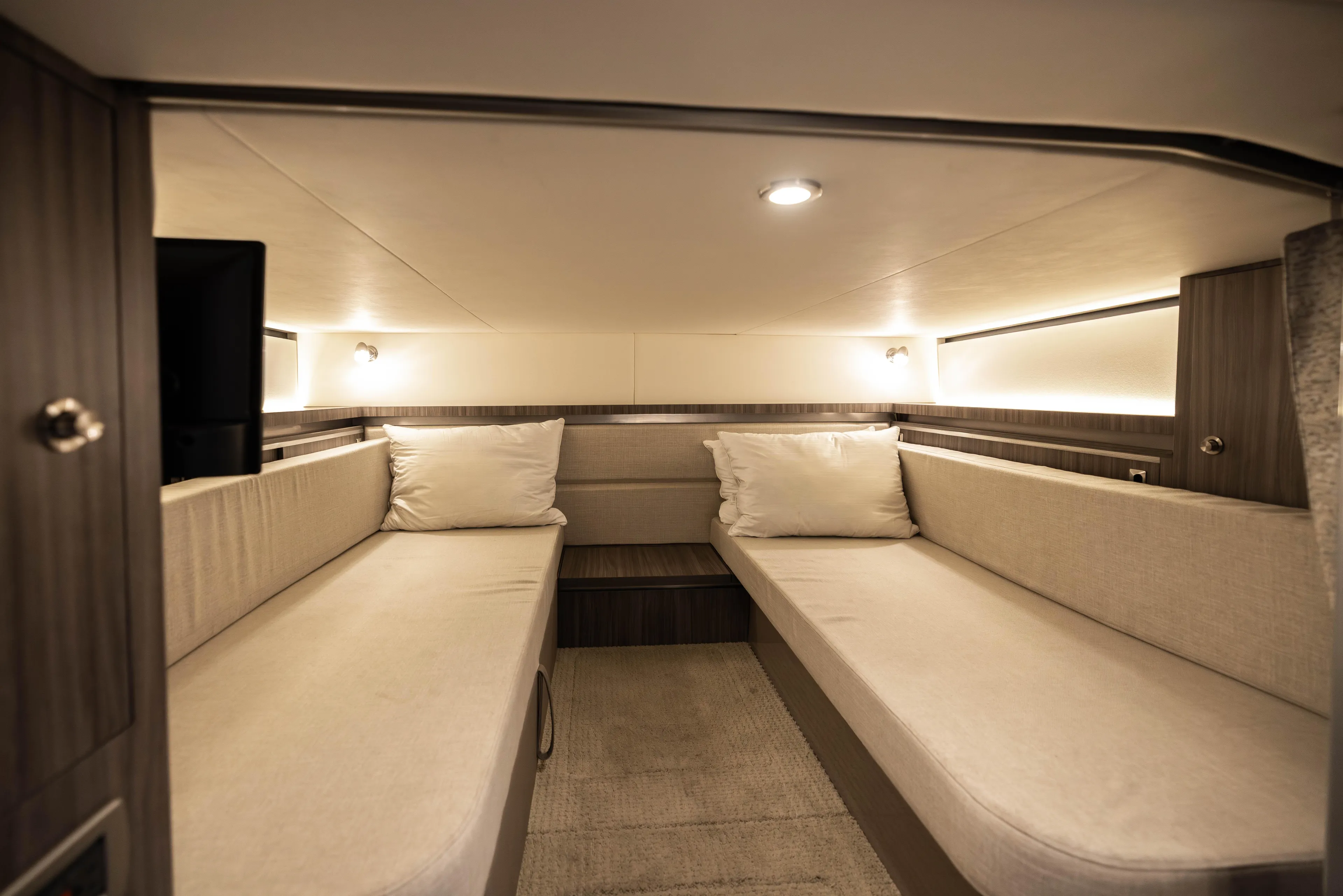 Golden Hour Yacht Photos Pics 