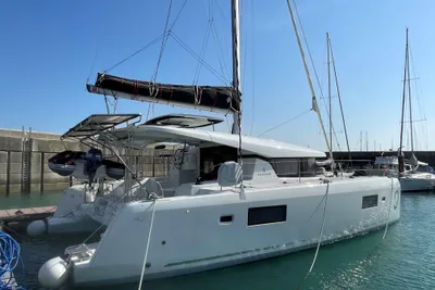 2020 Lagoon 42