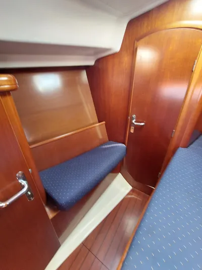 Wind & Wine Yacht Photos Pics 