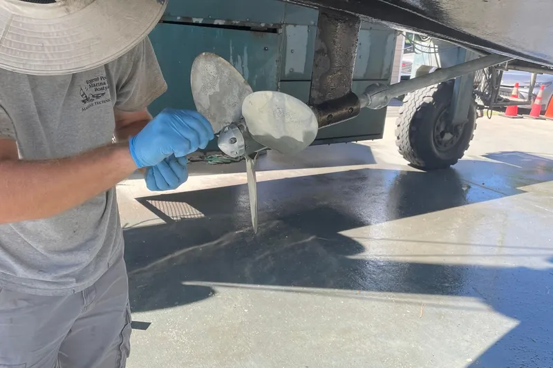 Maeve Yacht Photos Pics 9/3/2025