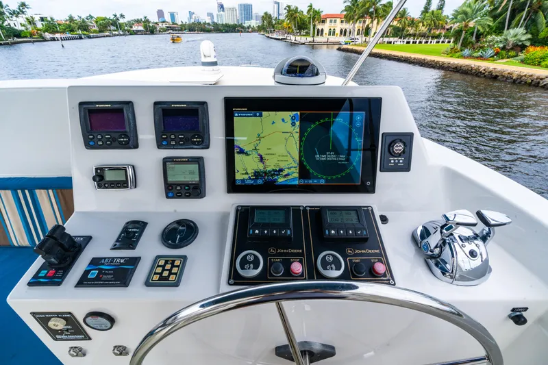 Merry Lady Yacht Photos Pics 