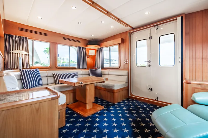 Merry Lady Yacht Photos Pics 