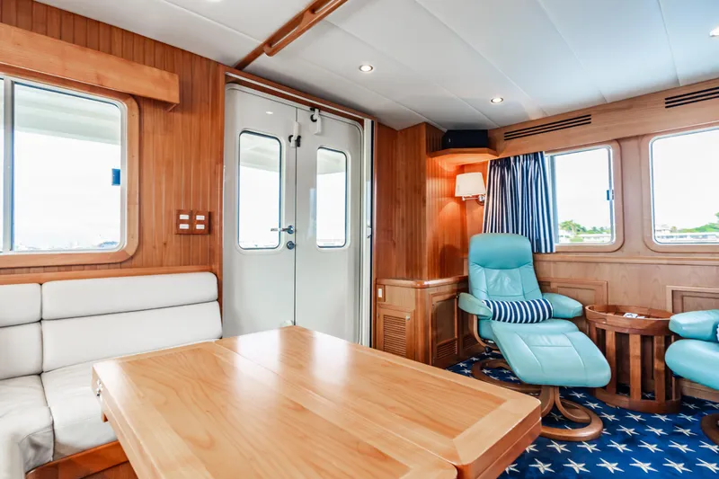 Merry Lady Yacht Photos Pics 