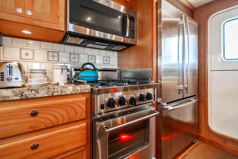 Merry Lady Yacht Photos Pics 