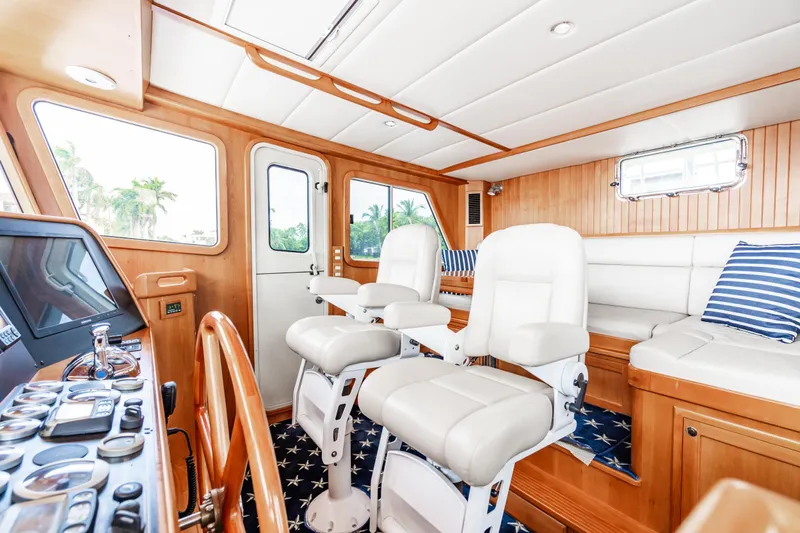 Merry Lady Yacht Photos Pics 