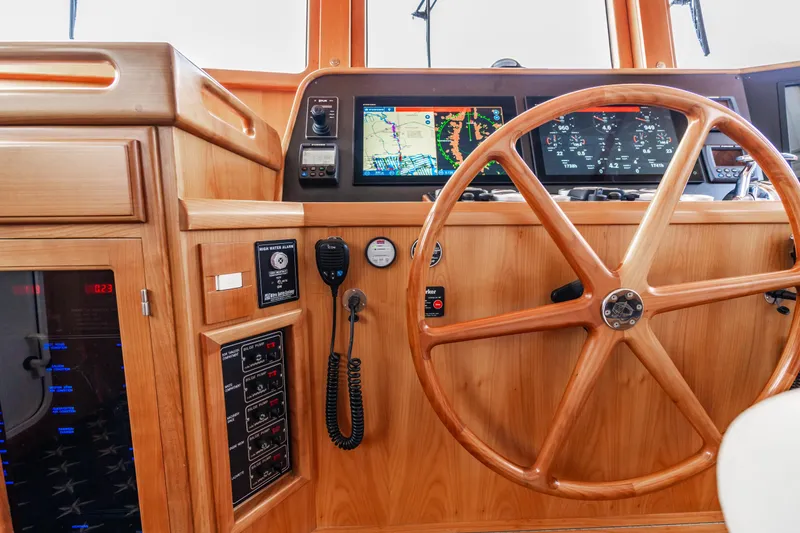 Merry Lady Yacht Photos Pics 